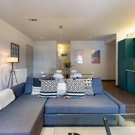 Montcler Moderne Et Spacieux Trois Ch Hypercentre Avec Vue *