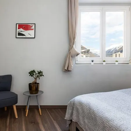 Montcler Moderne Et Spacieux Trois Ch Hypercentre Avec Vue *