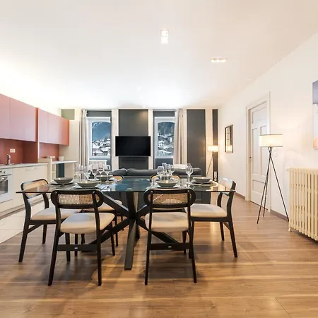Montcler Moderne Et Spacieux Trois Ch Hypercentre Avec Vue Διαμέρισμα *