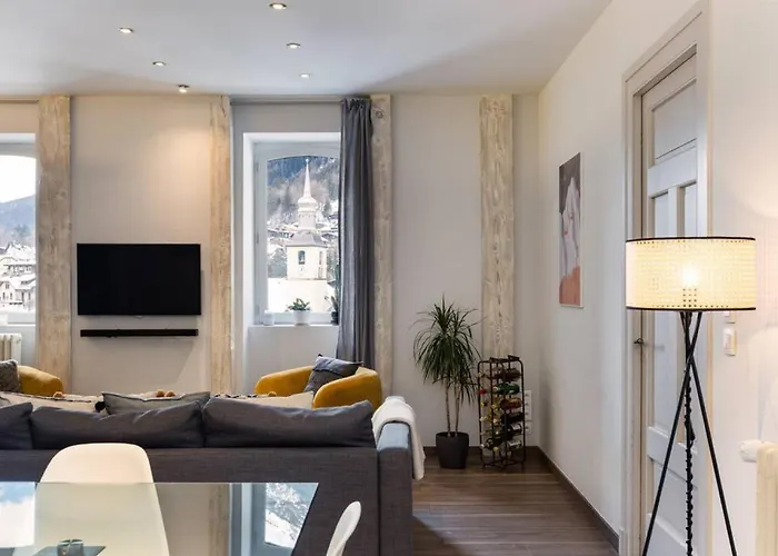 Montcler Moderne Et Spacieux Trois Ch Hypercentre Avec Vue شامونكس