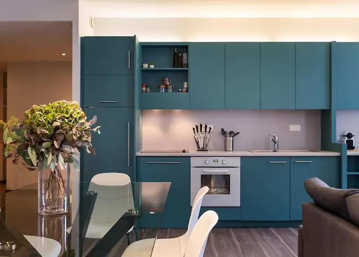 Montcler Moderne Et Spacieux Trois Ch Hypercentre Avec Vue Apartmán *